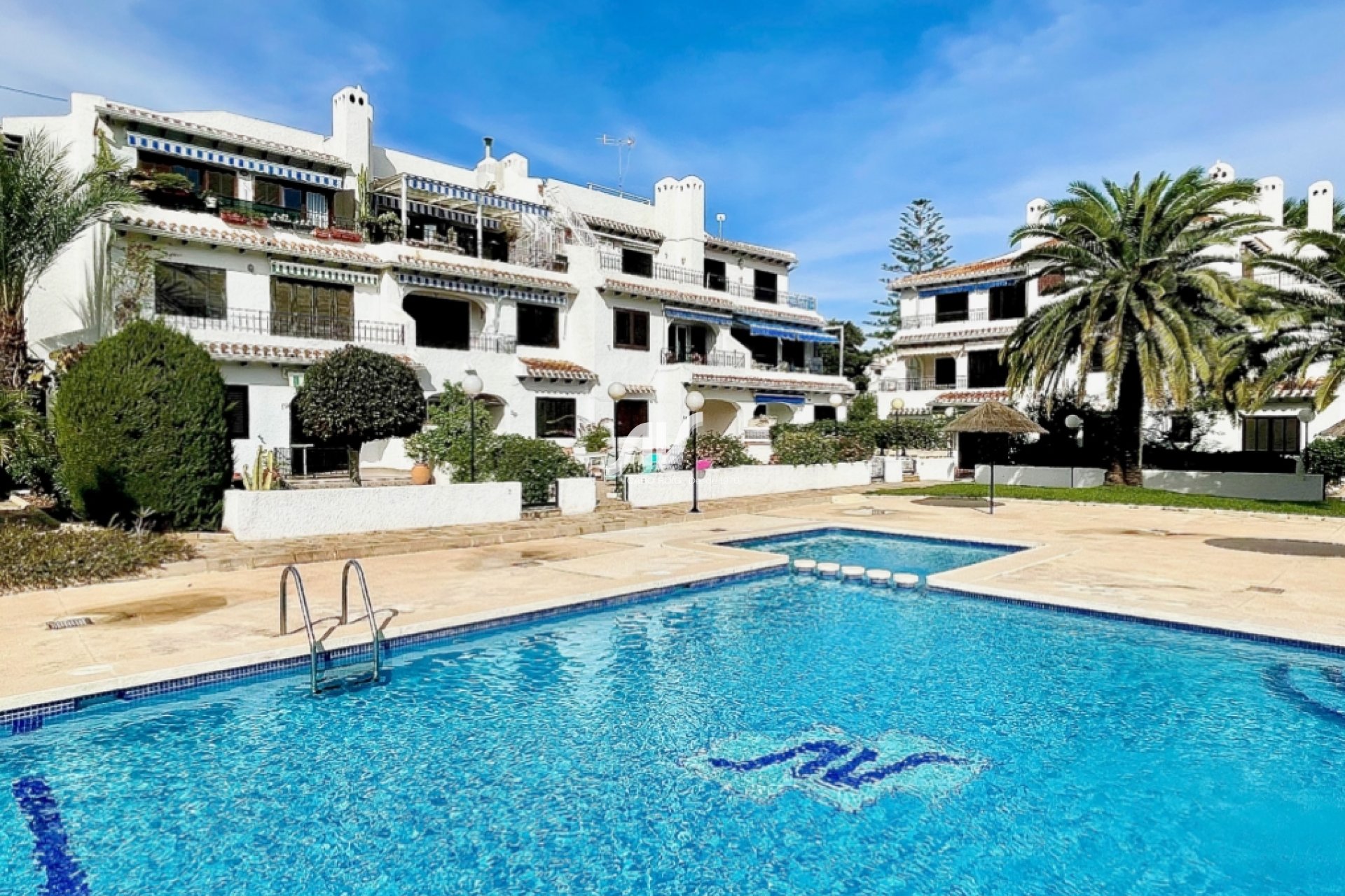 Til Salgs - Bungalow - Orihuela Costa - Cabo Roig
