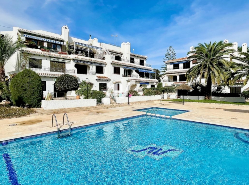 Til Salgs - Bungalow - Orihuela Costa - Cabo Roig