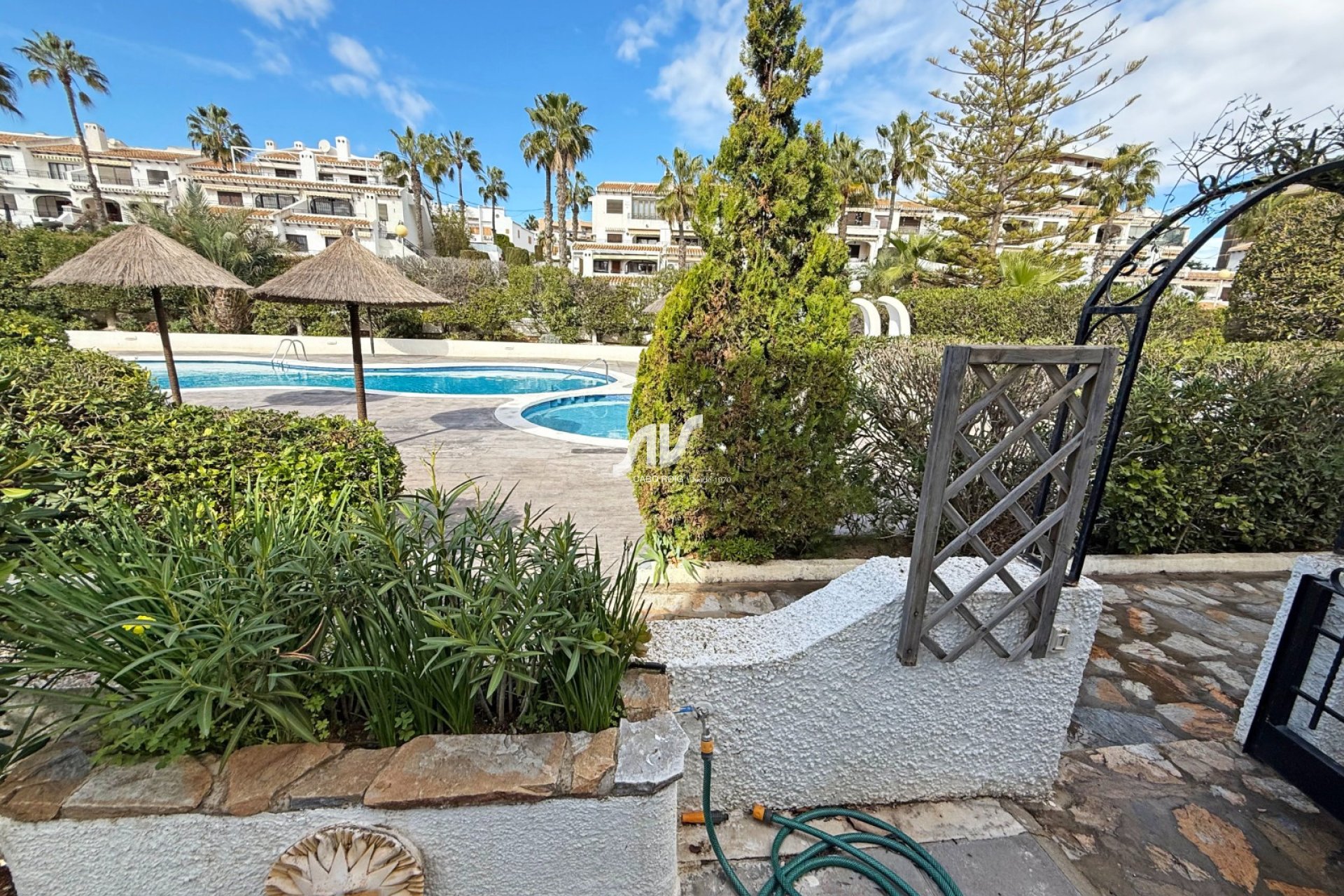 Til Salgs - Bungalow - Orihuela Costa - Cabo Roig