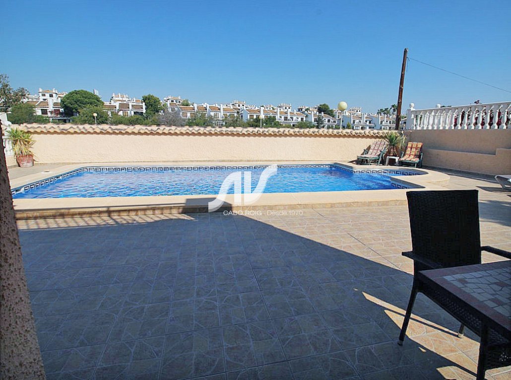 Til Salgs - Villa - Orihuela Costa - Cabo Roig