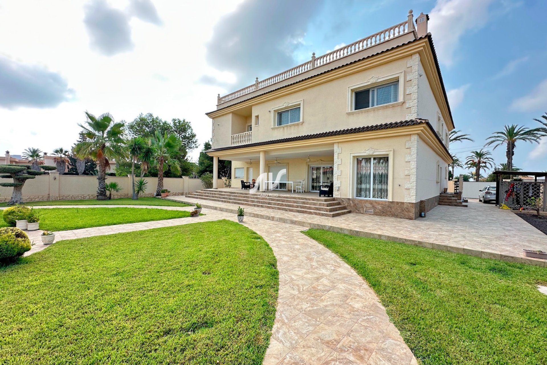 Til Salgs - Villa - Orihuela Costa - Cabo Roig