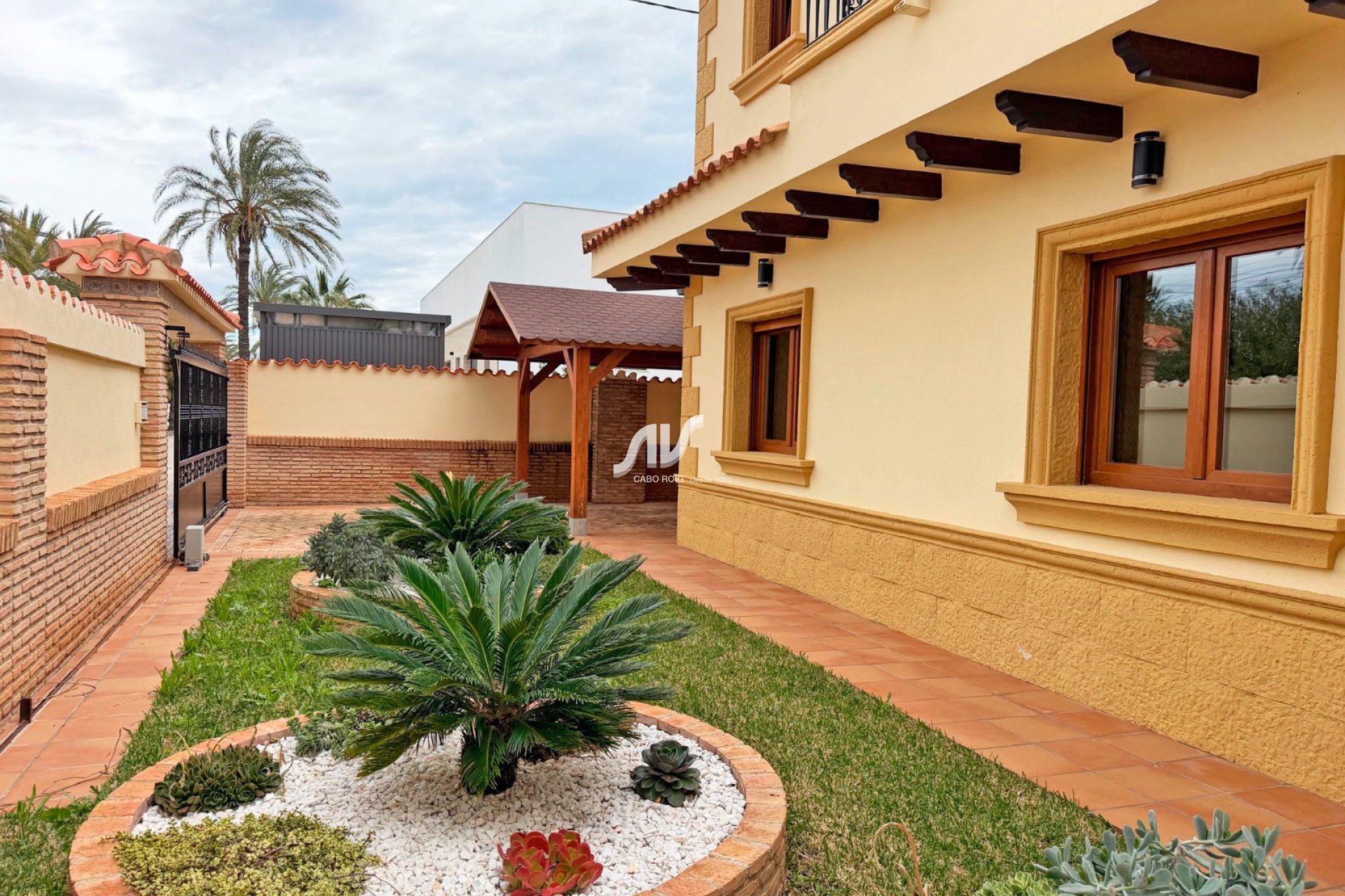 Til Salgs - Villa - Orihuela Costa - Cabo Roig