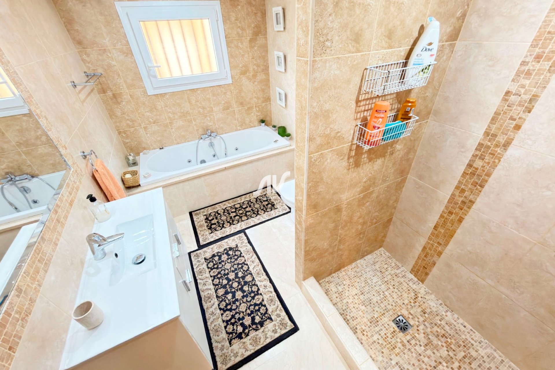 Til Salgs - Villa - Orihuela Costa - Cabo Roig