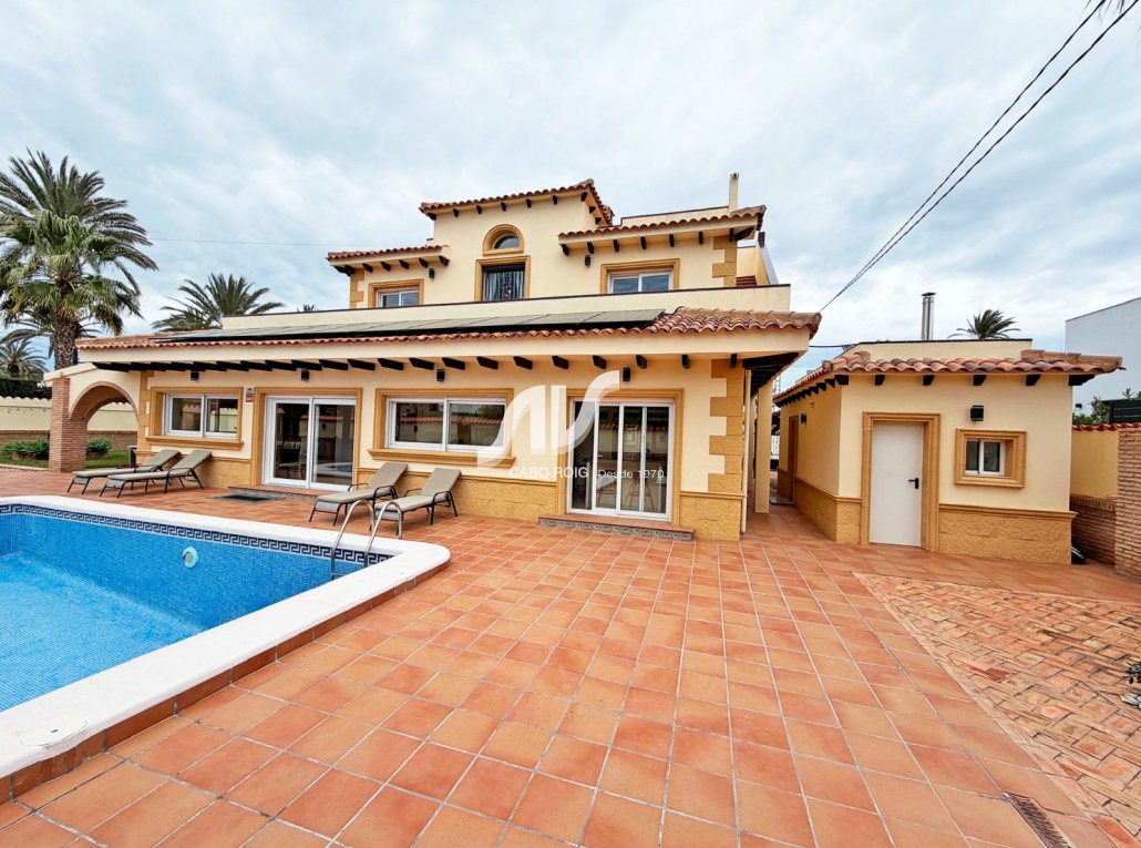 Til Salgs - Villa - Orihuela Costa - Cabo Roig