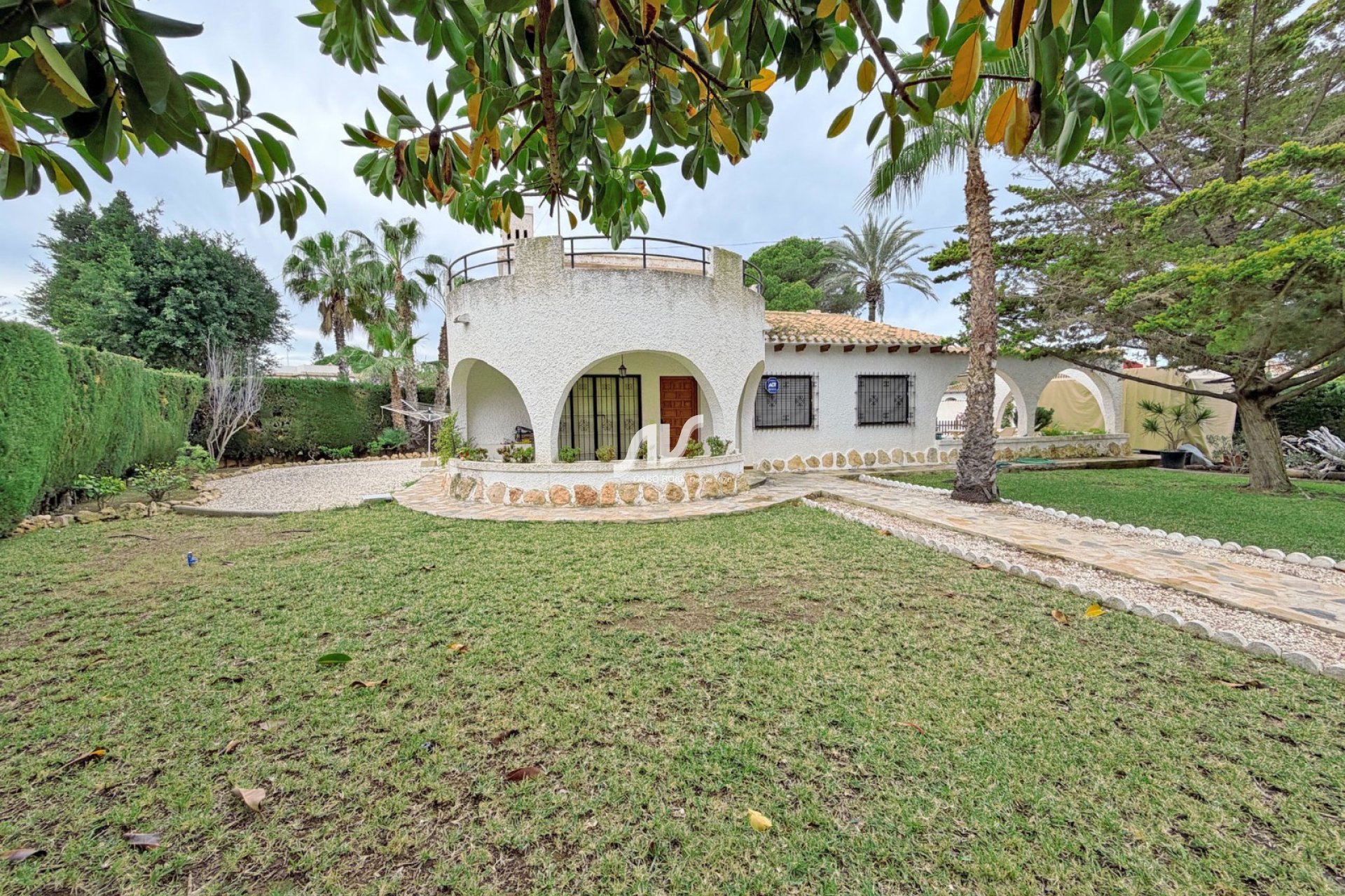 Til Salgs - Villa - Orihuela Costa - Cabo Roig