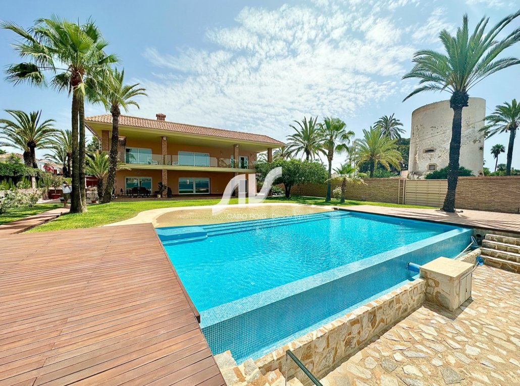 Til Salgs - Villa - Orihuela Costa - Cabo Roig