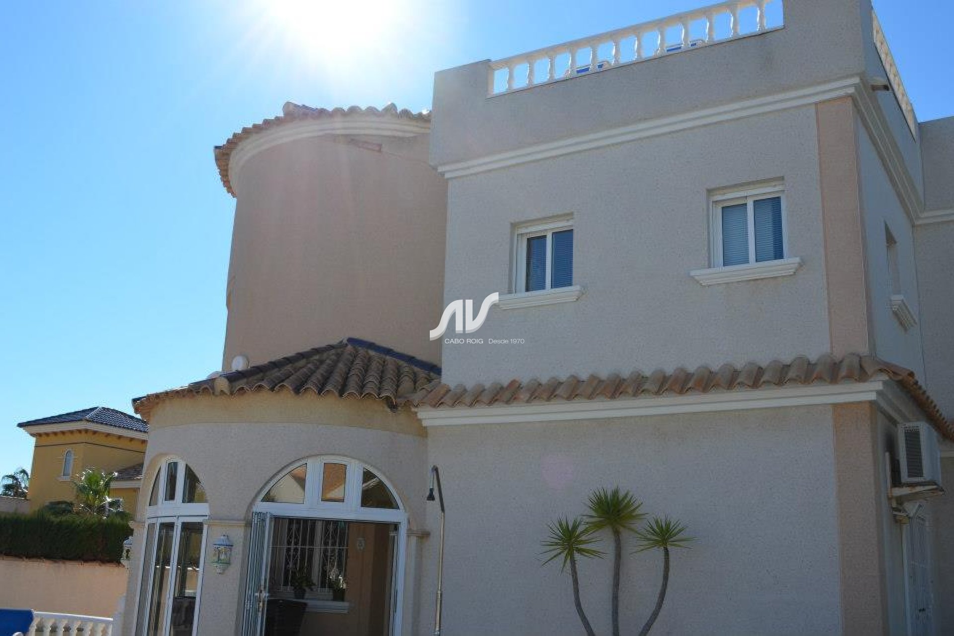 Til Salgs - Villa - Orihuela Costa - La Zenia II