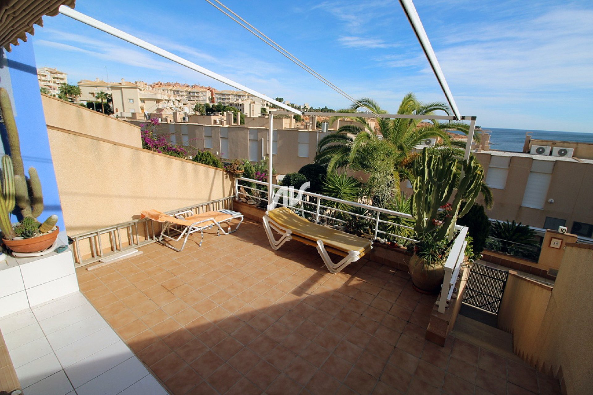 Til Salgs - Villa Semi - Orihuela Costa - Aguamarina