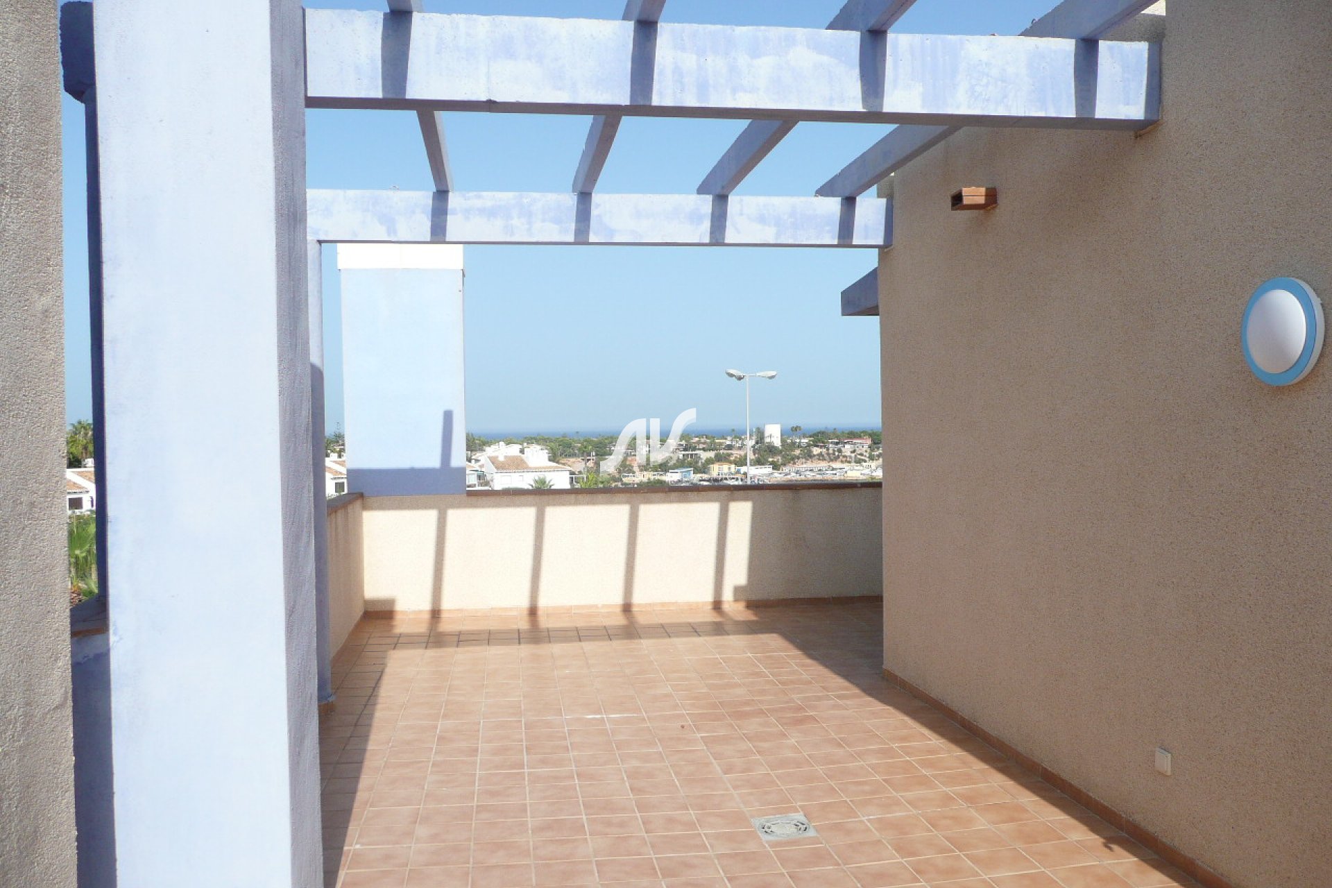 Til Salgs - Villa Semi - Orihuela Costa - Aguamarina