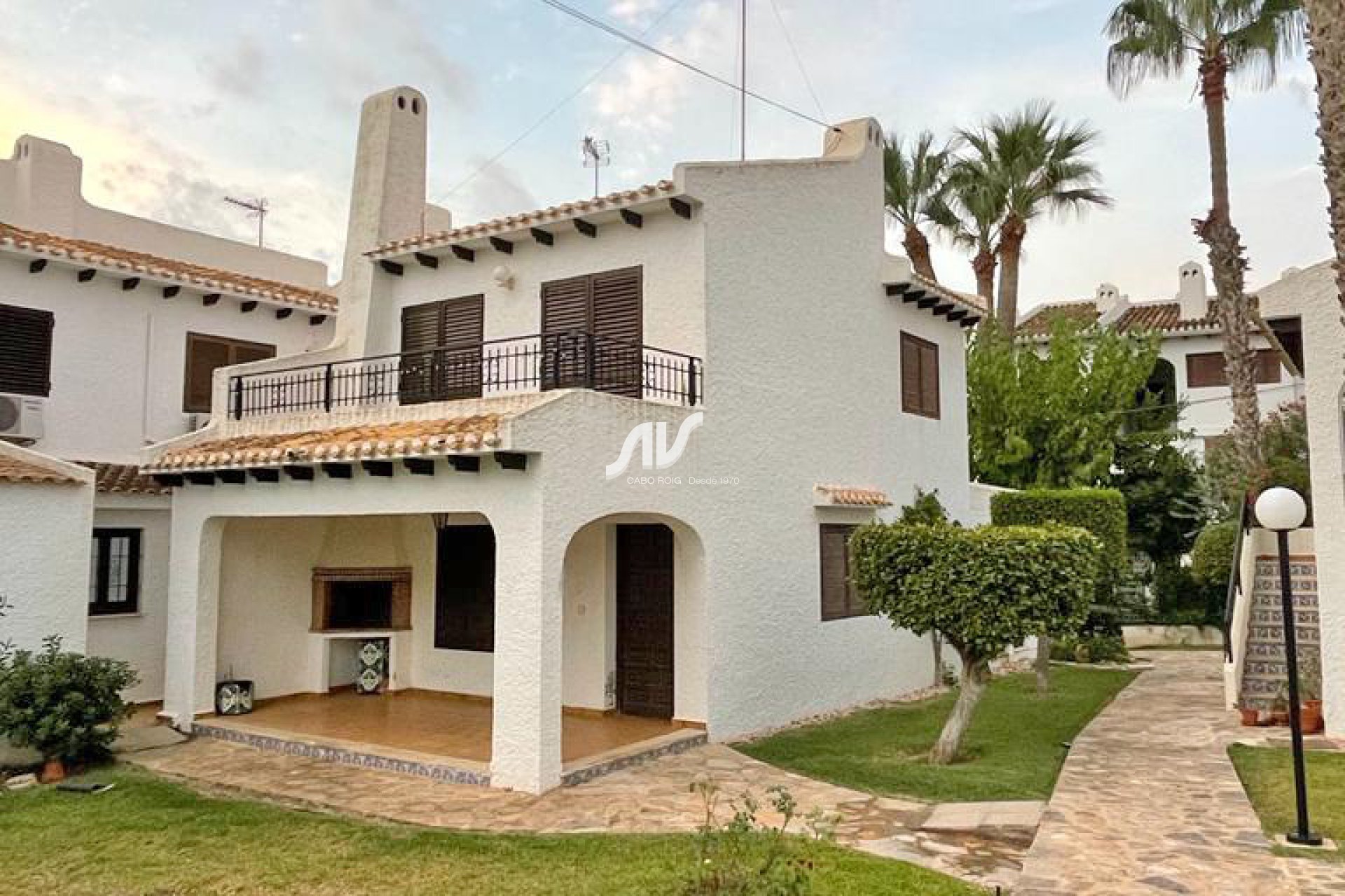 Til Salgs - Villa Semi - Orihuela Costa - Cabo Roig