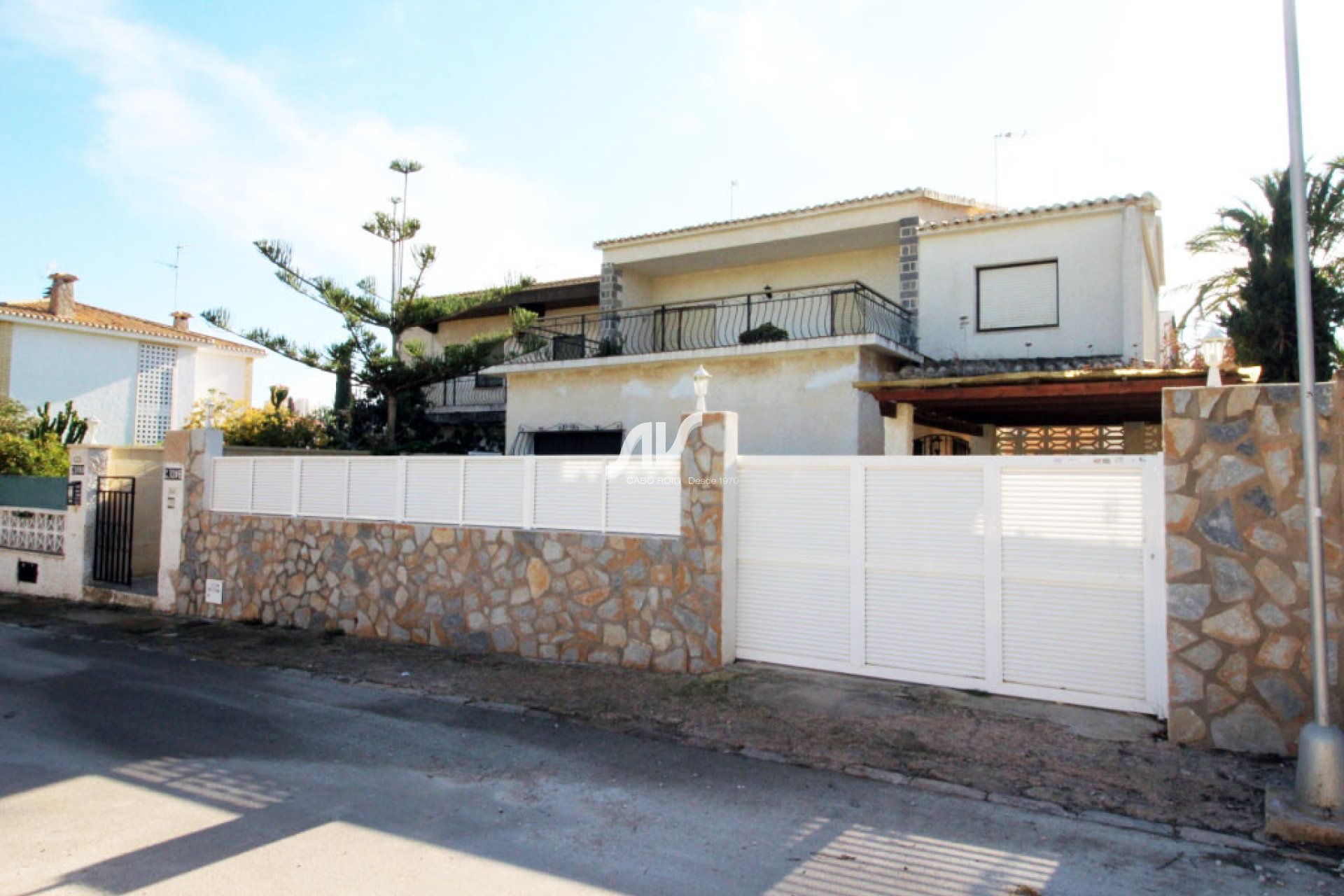 Til Salgs - Villa Semi - Orihuela Costa - Campoamor