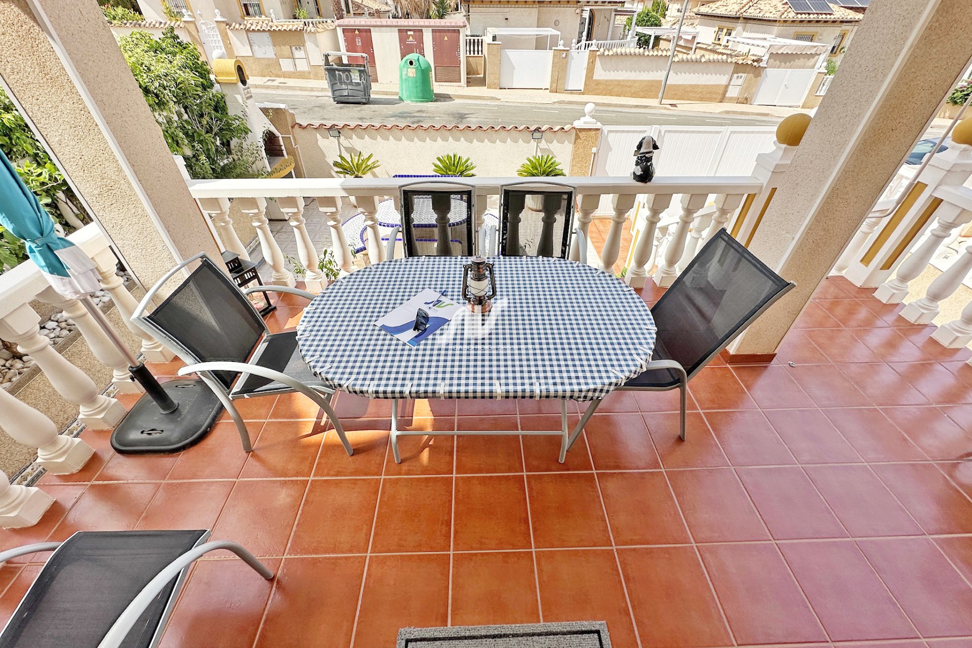 Til Salgs - Villa Semi - Orihuela Costa - La Zenia