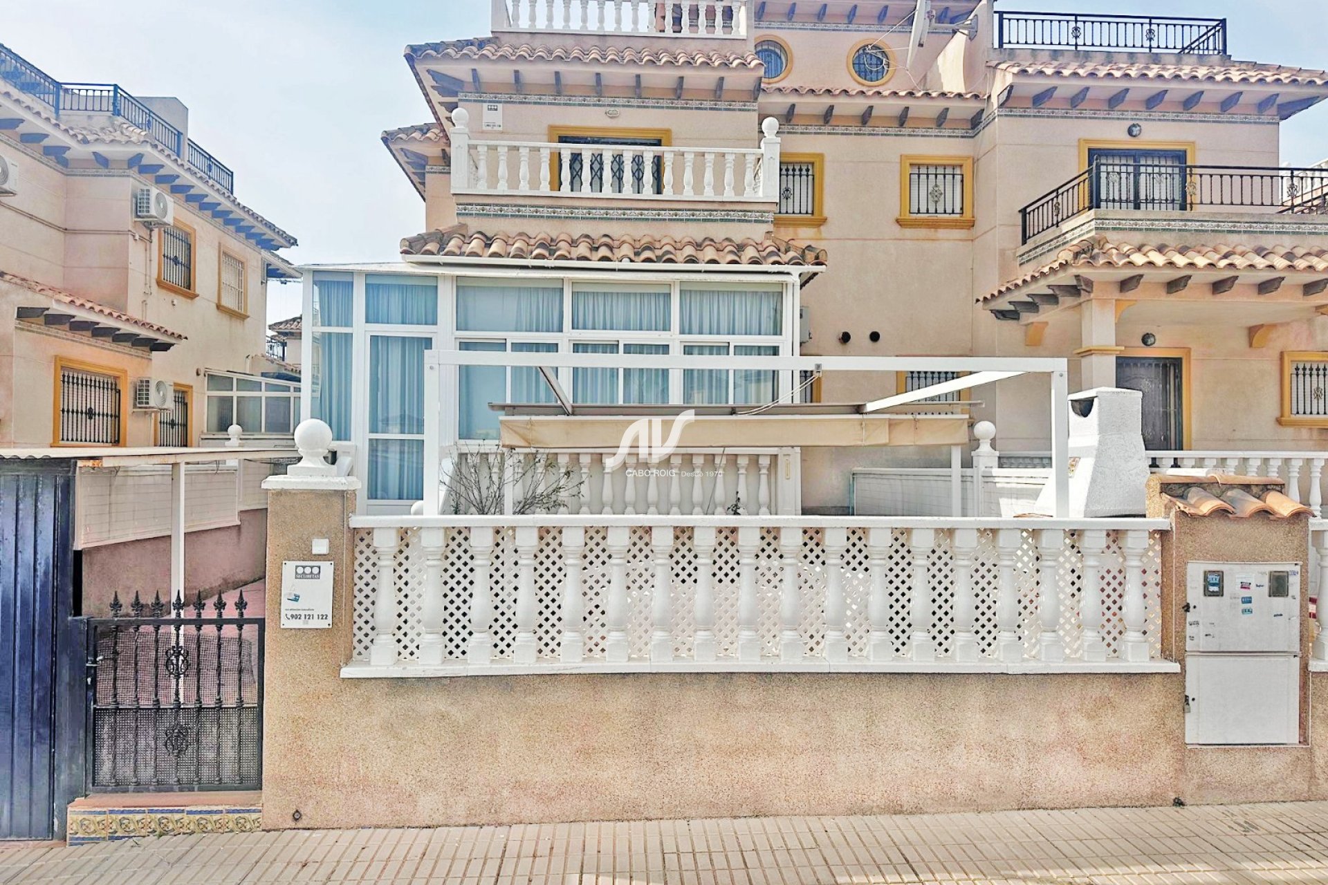 Til Salgs - Villa Semi - Orihuela Costa - La Zenia