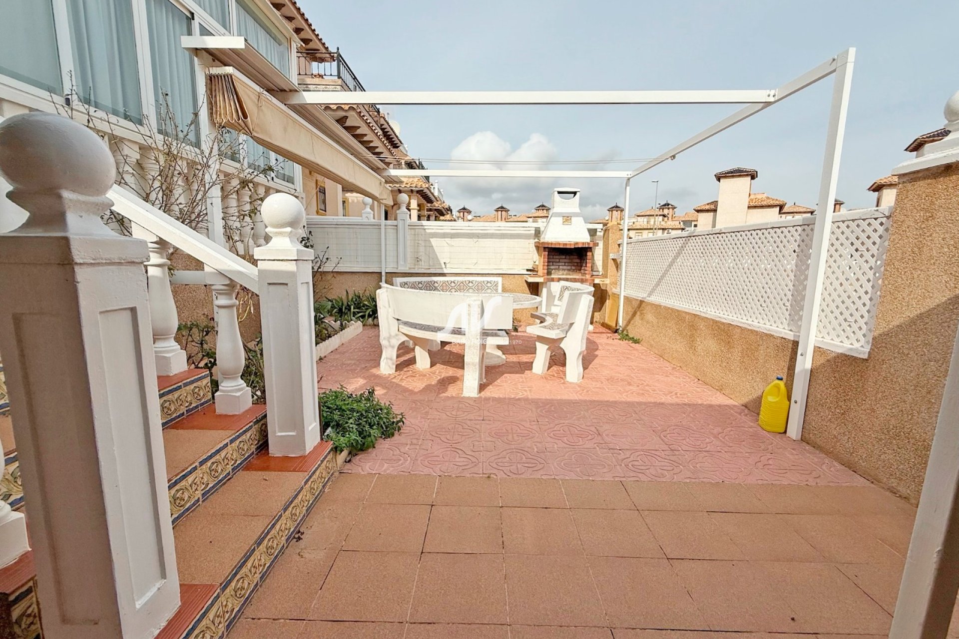 Til Salgs - Villa Semi - Orihuela Costa - La Zenia