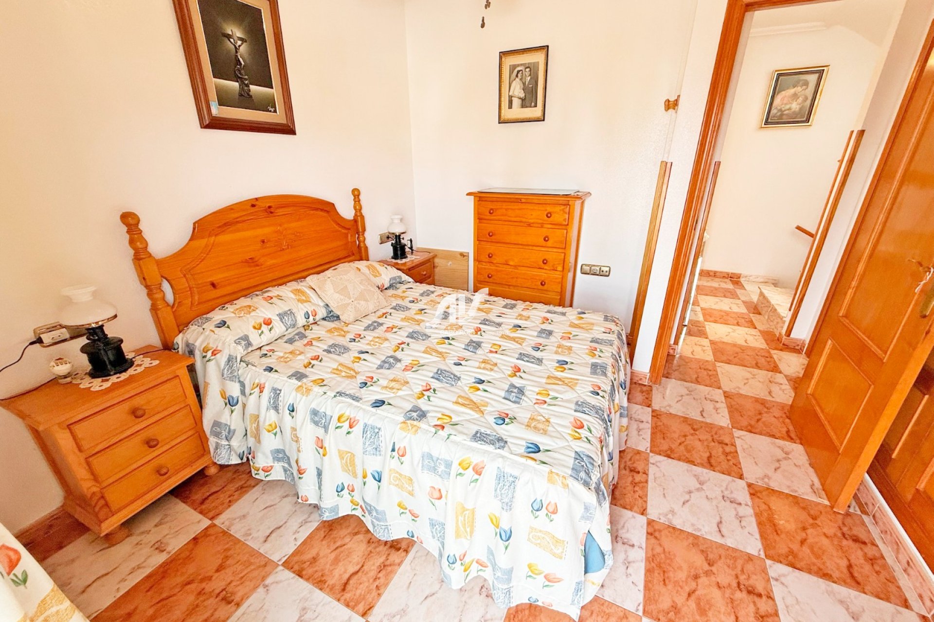 Til Salgs - Villa Semi - Orihuela Costa - La Zenia