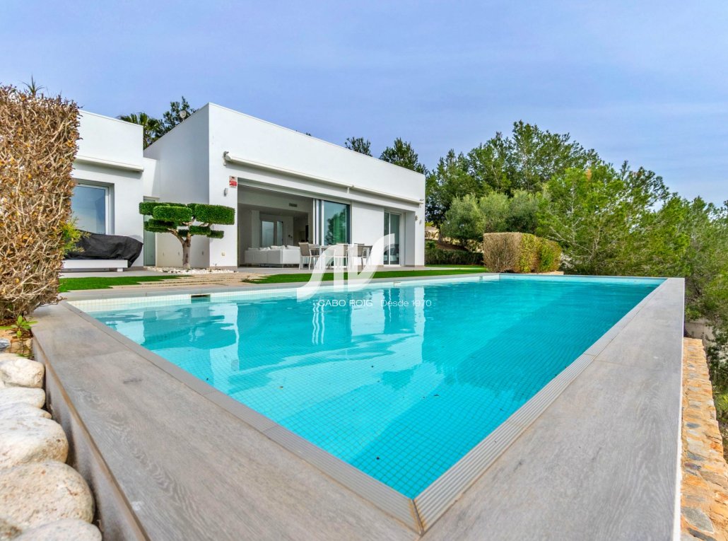 Villa en las Colinas Golf Campoamor