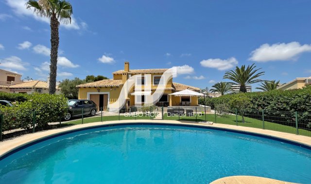 Villa - Odsprzedaż - Orihuela Costa - 1106