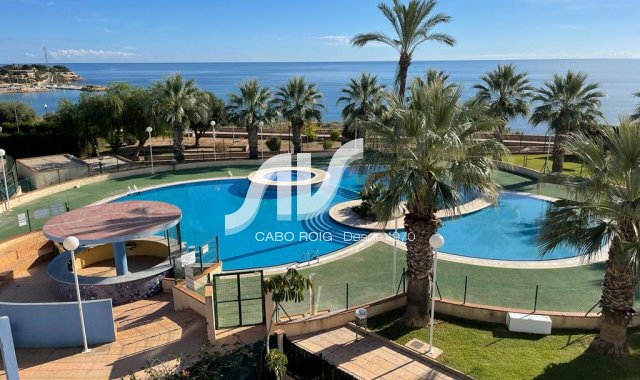 Villa - Odsprzedaż - Orihuela Costa - Aguamarina