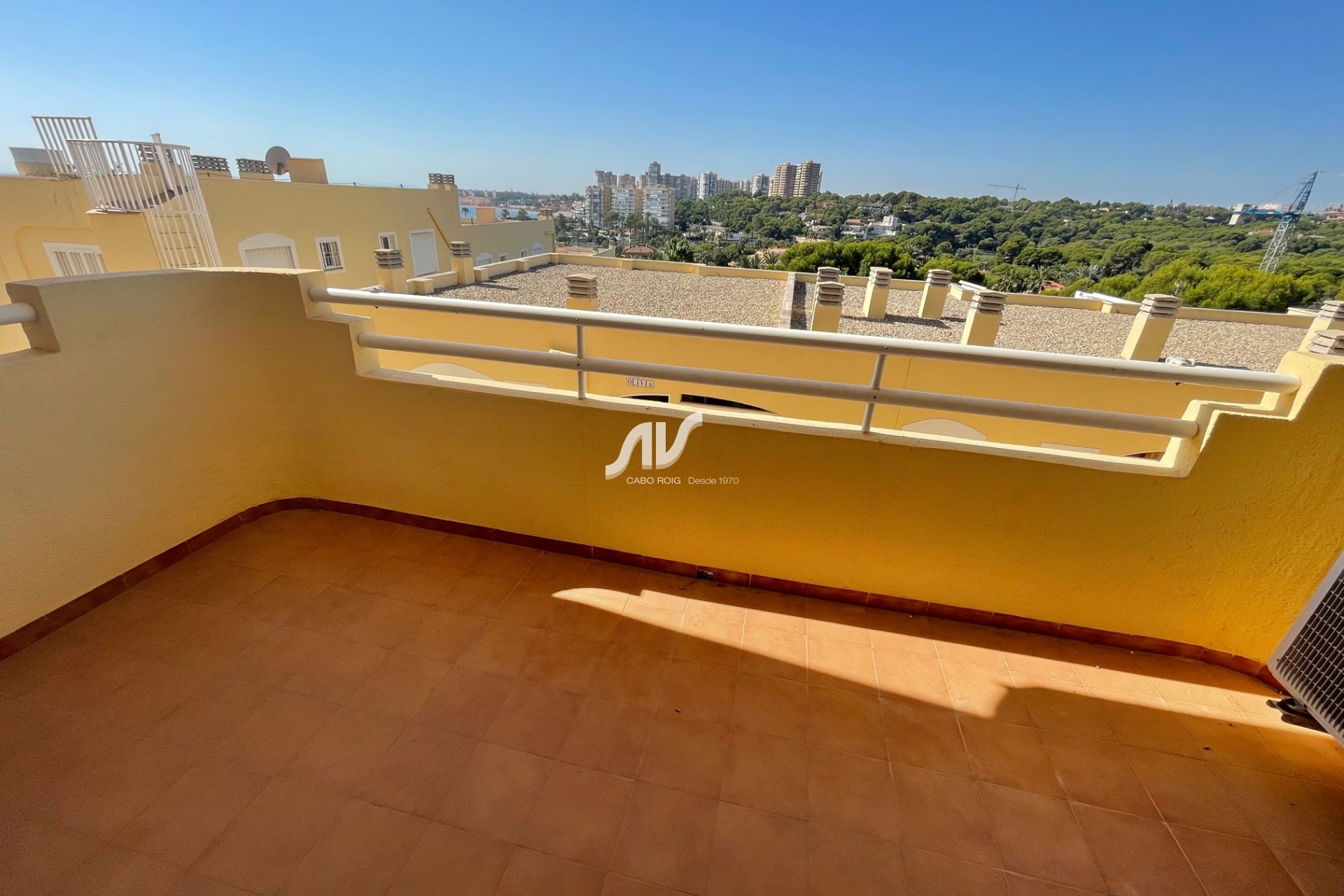 Vivienda en venta en Campoamor con vistas al mar