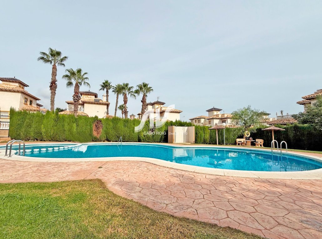 Weiterverkauf - Doppelhaushälfte - Orihuela Costa - La Zenia