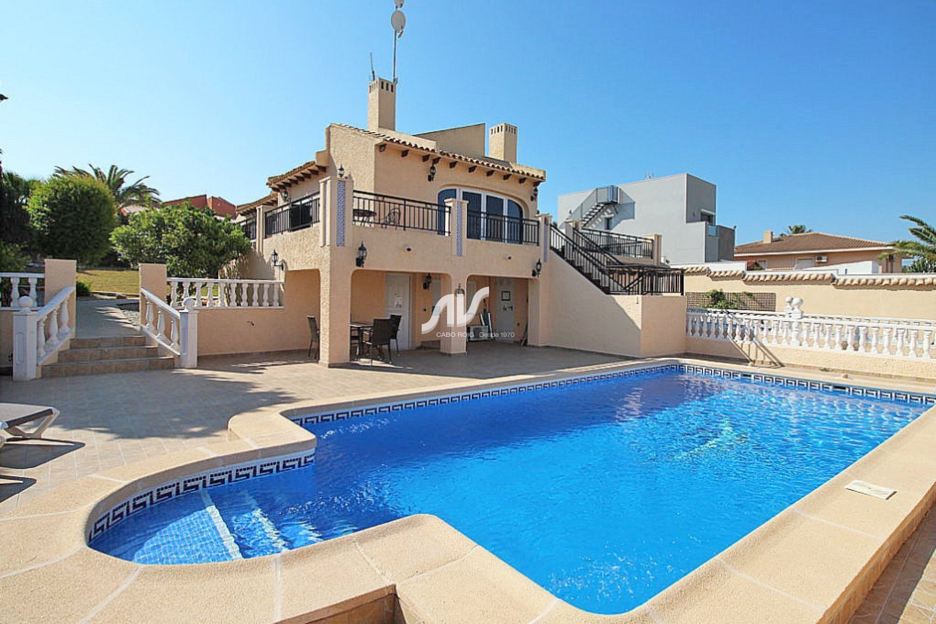 Weiterverkauf - Villa - Orihuela Costa - Cabo Roig