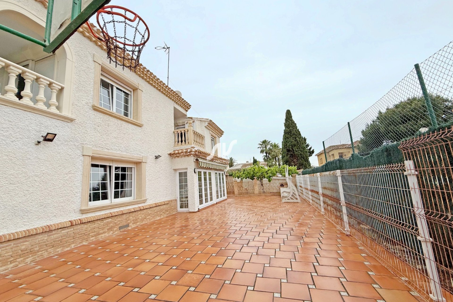 Weiterverkauf - Villa - Orihuela Costa - Cabo Roig