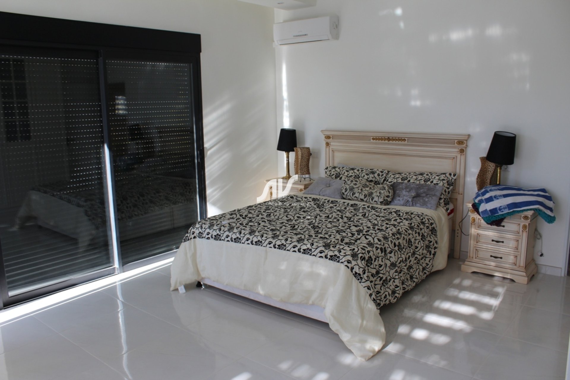 Weiterverkauf - Villa - Orihuela Costa - Cabo Roig