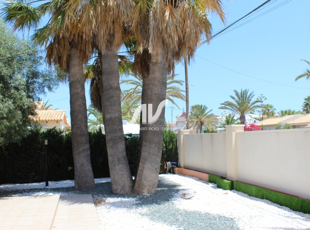 Weiterverkauf - Villa - Orihuela Costa - Cabo Roig