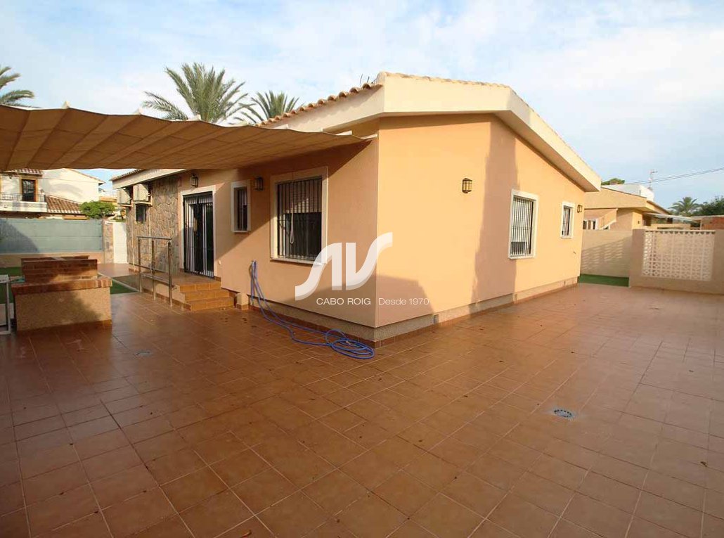 Weiterverkauf - Villa - Orihuela Costa - Cabo Roig