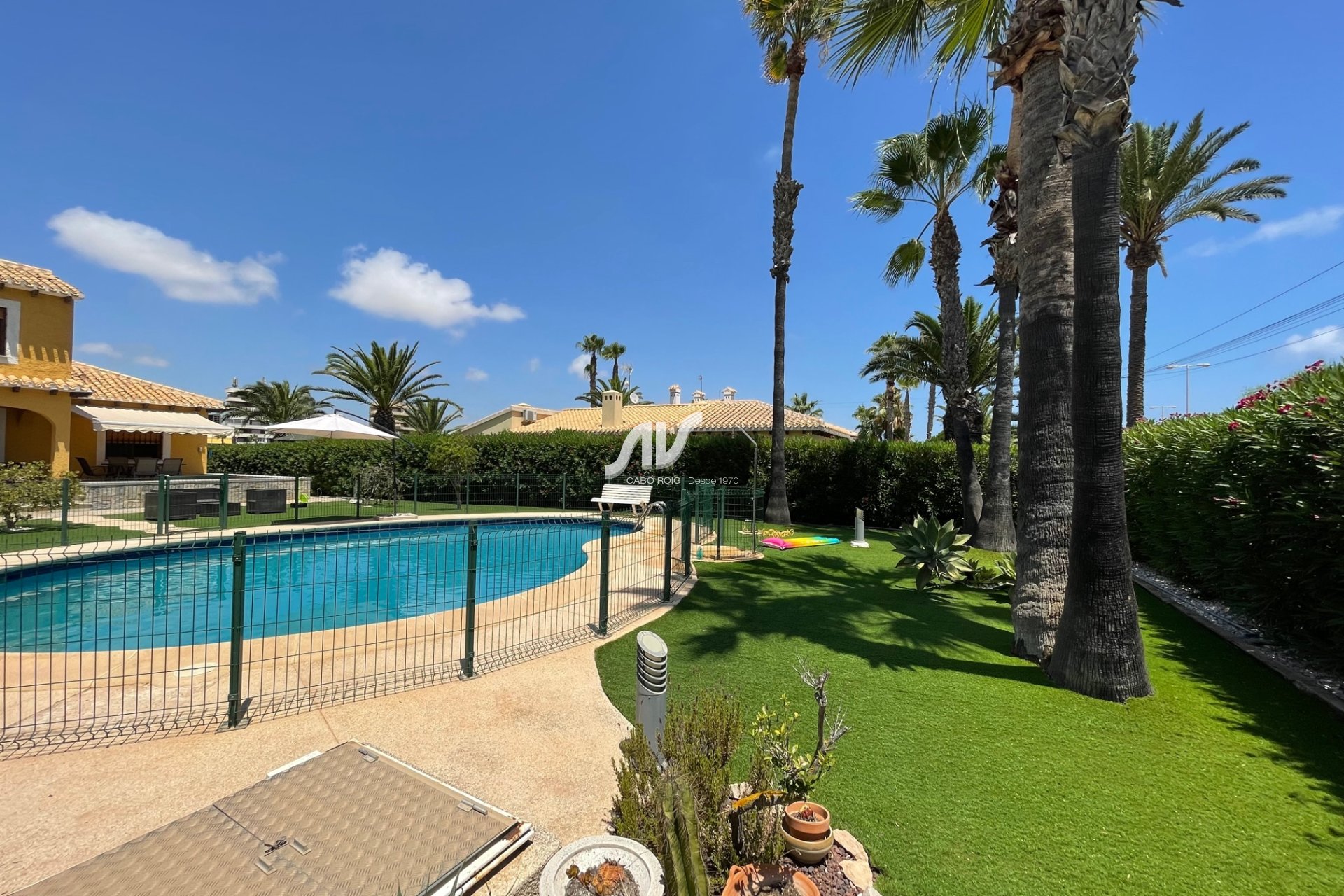 Weiterverkauf - Villa - Orihuela Costa - Cabo Roig