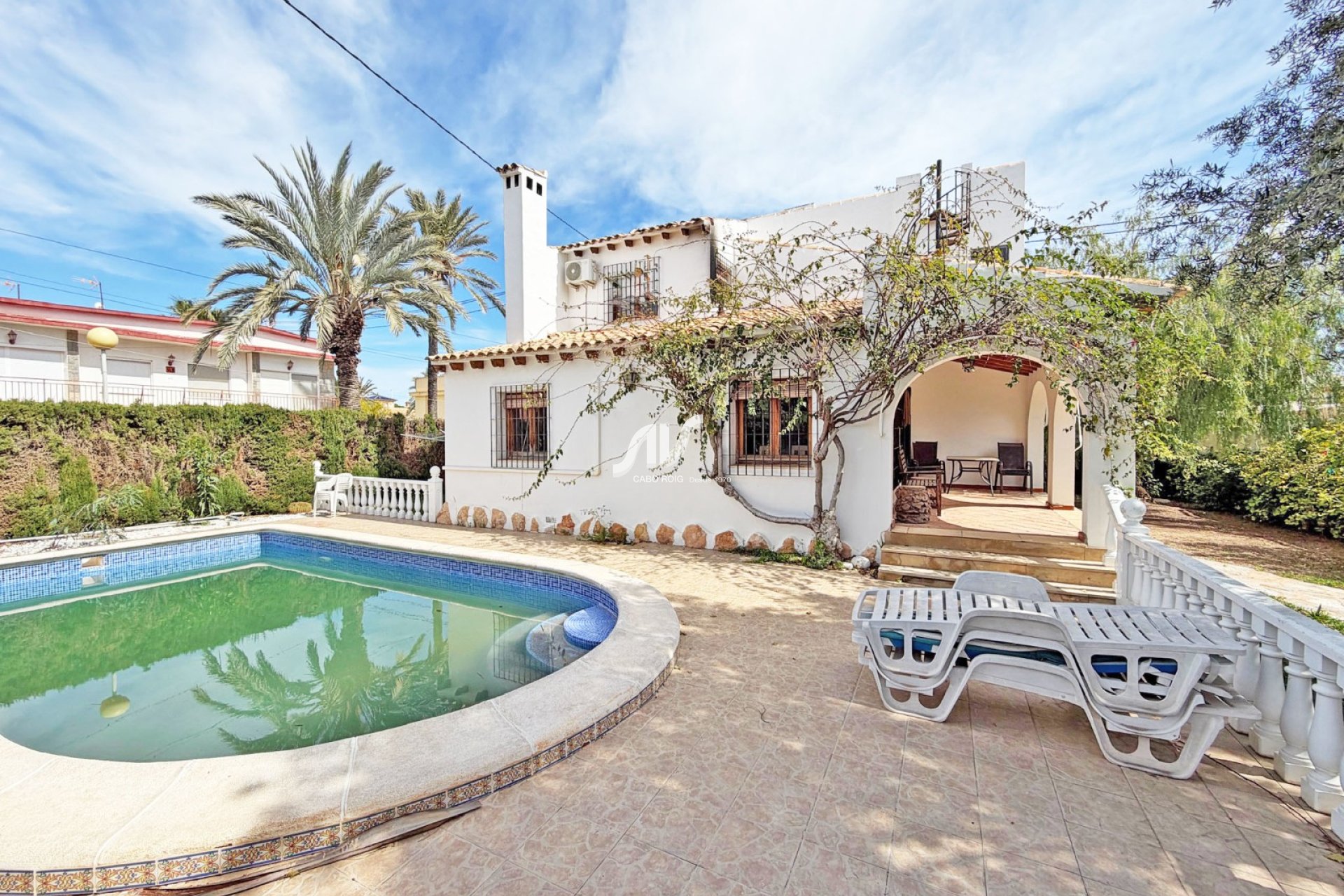 Weiterverkauf - Villa - Orihuela Costa - Cabo Roig