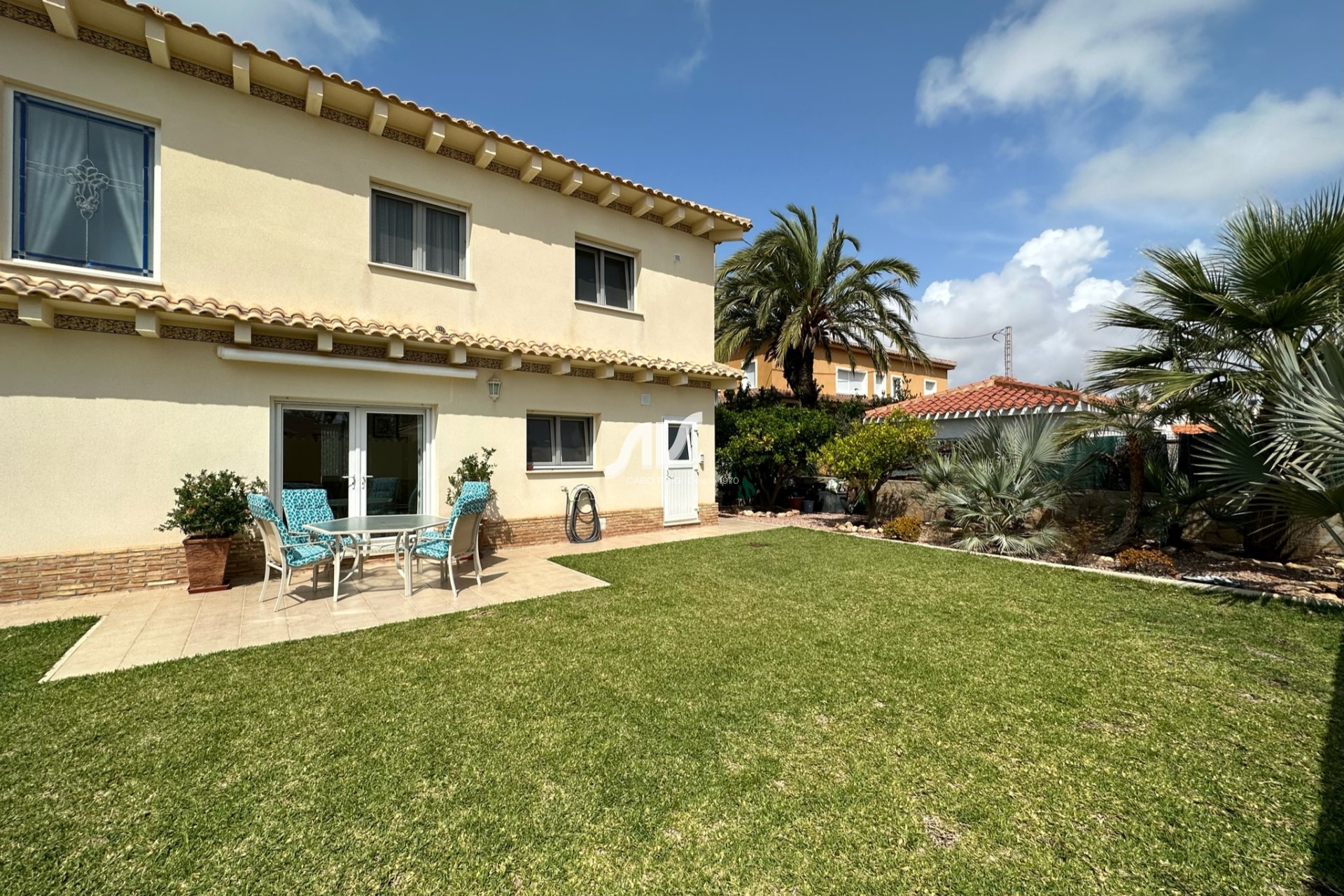 Weiterverkauf - Villa - Orihuela Costa - Cabo Roig