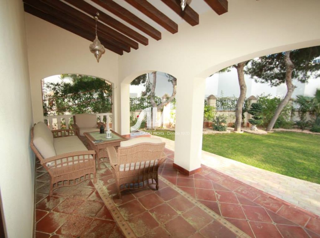 Weiterverkauf - Villa - Orihuela Costa - Punta Prima