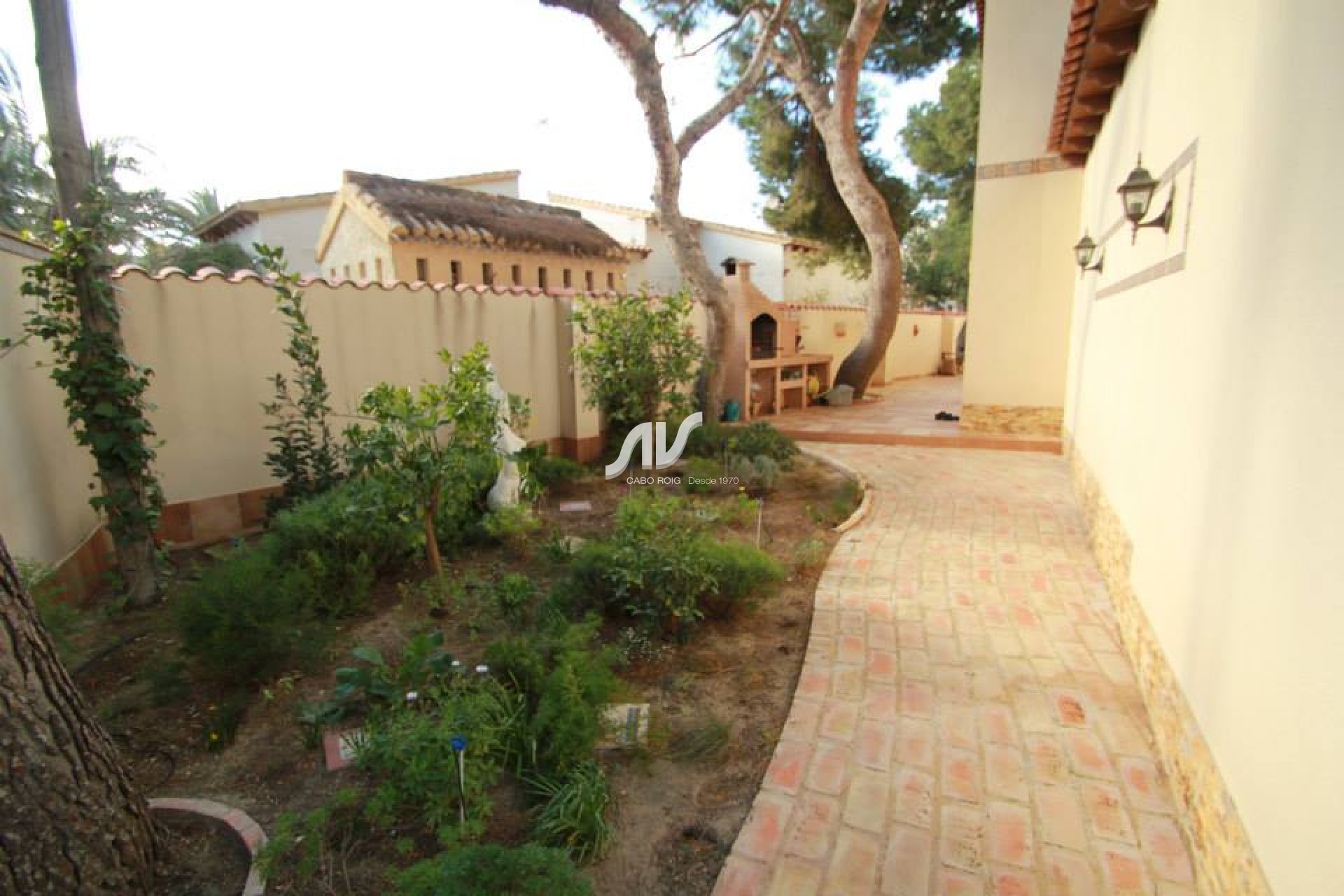 Weiterverkauf - Villa - Orihuela Costa - Punta Prima