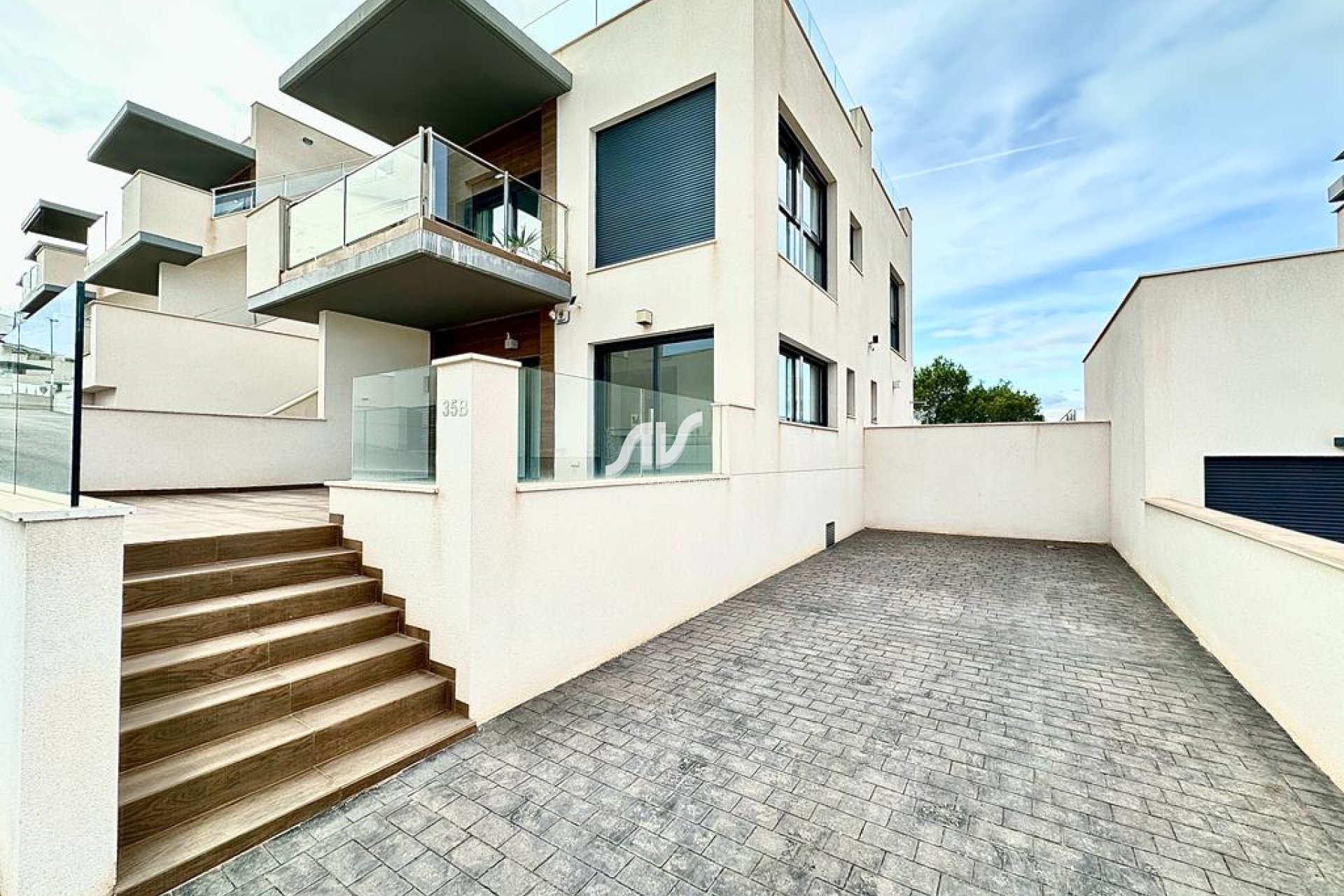 Weiterverkauf - Villa - San Miguel de Salinas - Urb. Ciudad de las Comunicaciones