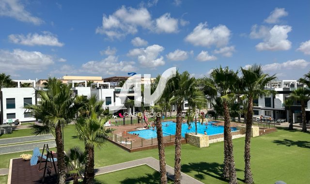 Wohnung - Weiterverkauf - Orihuela Costa - La Zenia