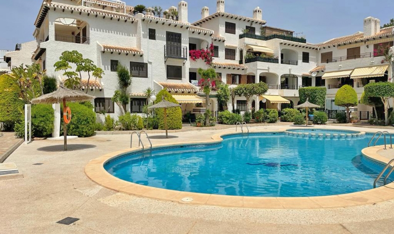 Property for sale in Bellavista complex of Cabo Roig 