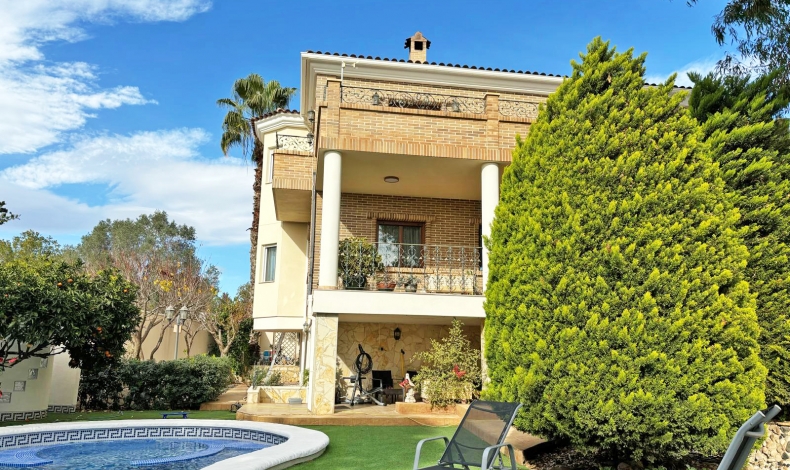 Villa de lujo en Ciudad Quesada junto a Torrevieja